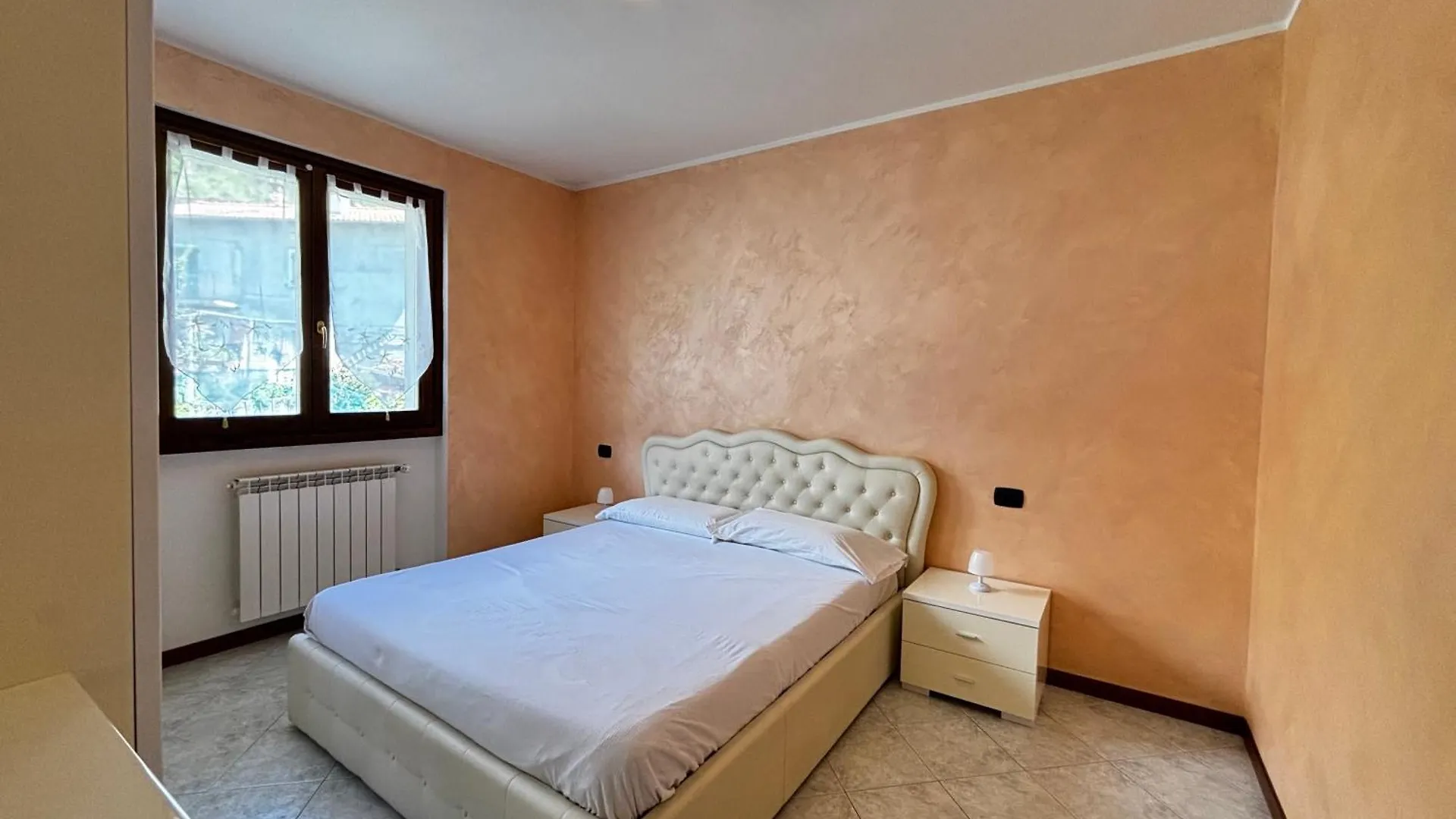 Appartement Alloggio Pradella - Larihome A97 Gravedona